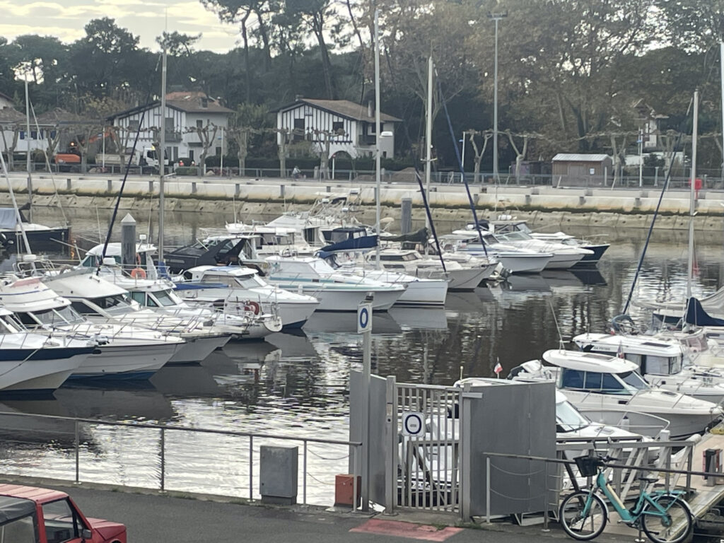 T1 Bis avec vue mer et port à vendre   Capbreton