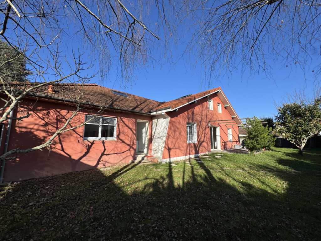 Maison familiale de 210m2.